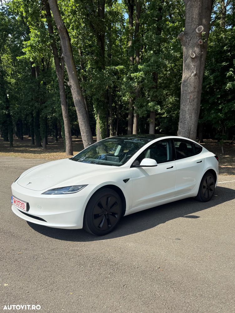 Tesla Model 3 RWD - 2