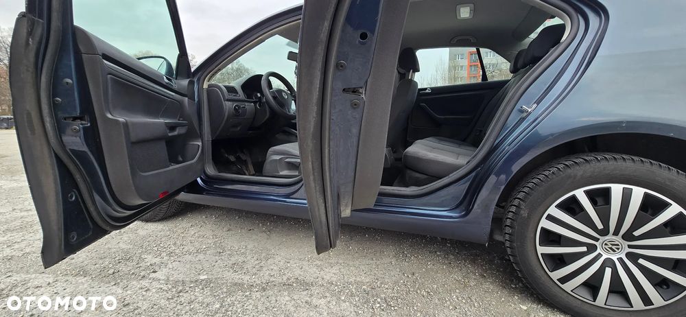 Volkswagen Jetta 1.9 TDI Trendline - 7