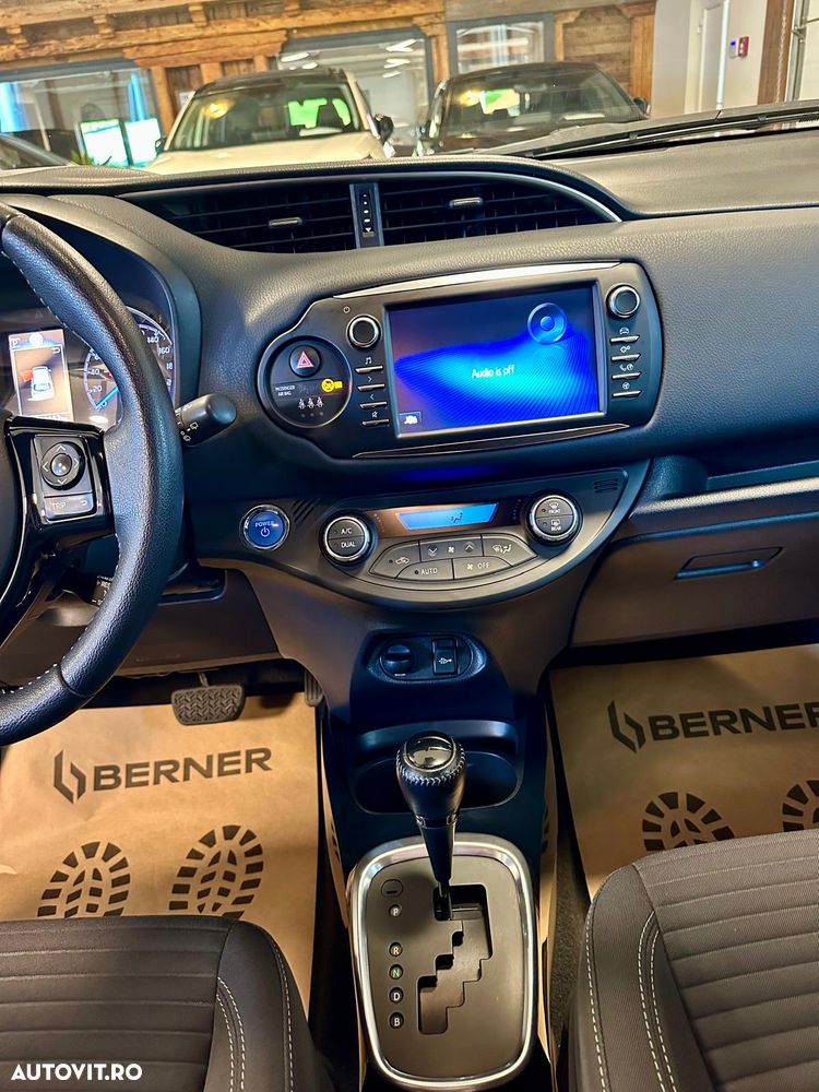 Toyota Yaris - 20