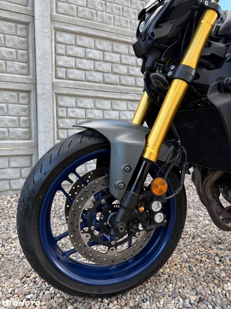 Yamaha MT - 17