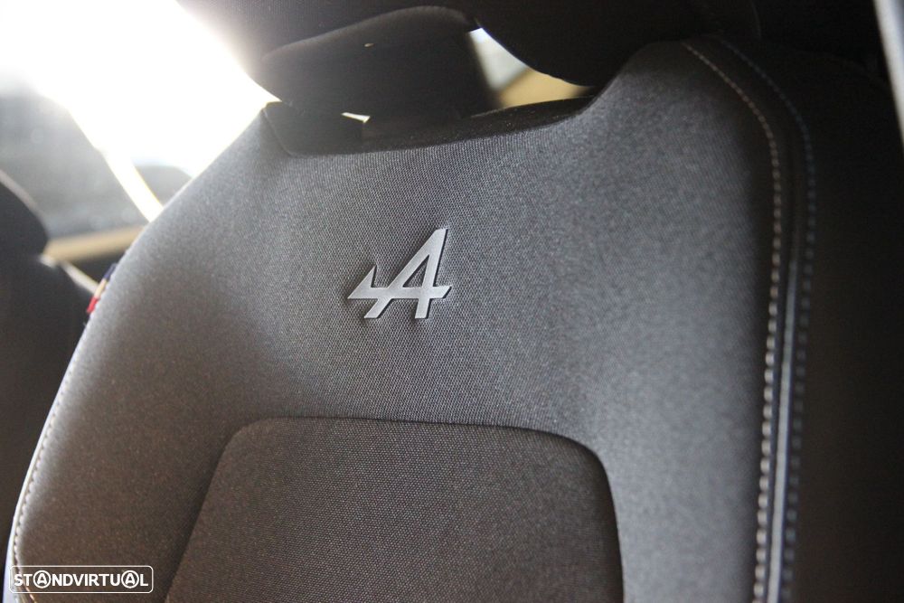 Renault Captur 1.6 E-Tech Plug-In RS Line - 13