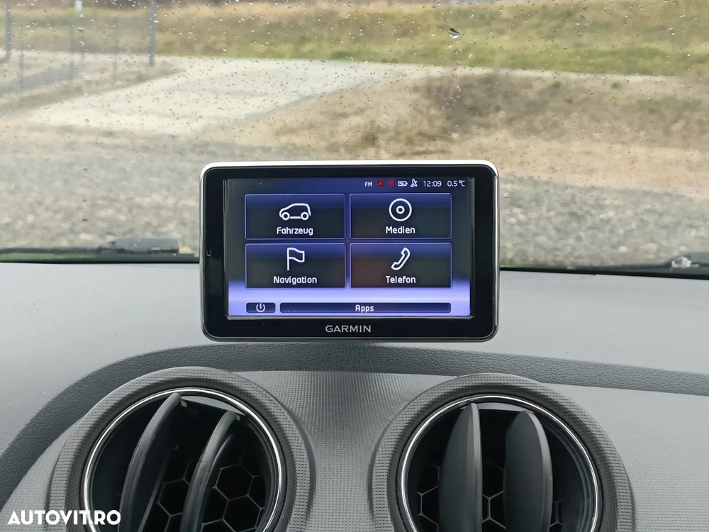 Skoda Fabia 1.2 HTP Active - 11