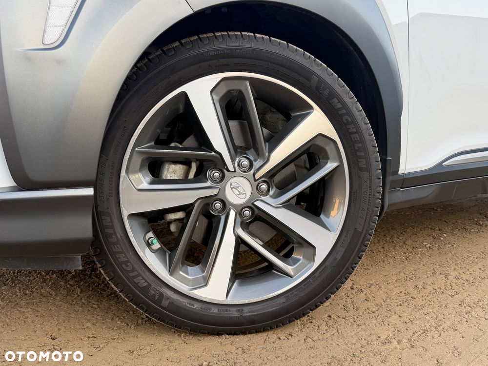 Hyundai Kona 1.6 T-GDI DCT 4WD Premium - 9