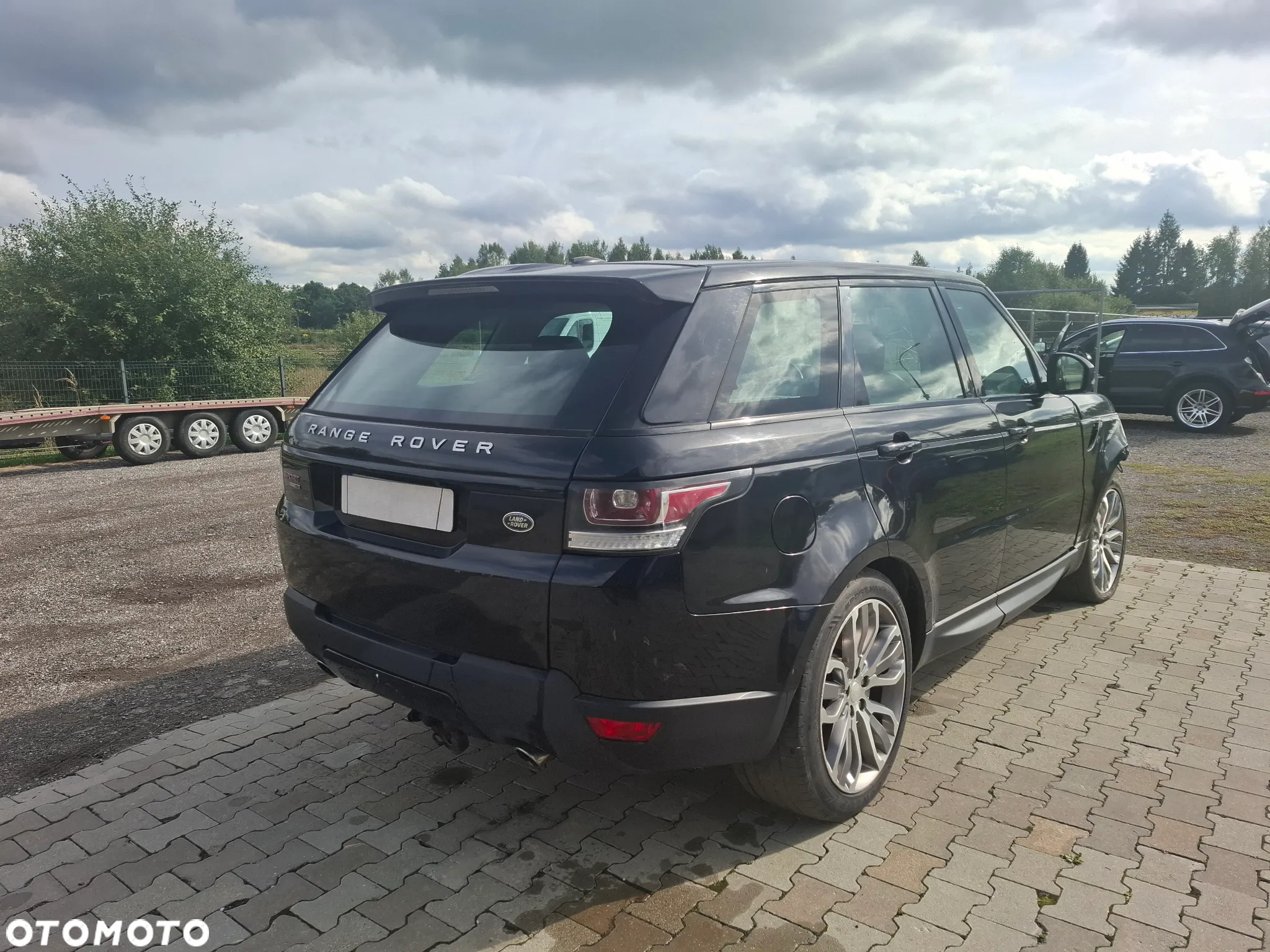 Land Rover Range Rover Sport TDV6 HSE Dynamic - 4