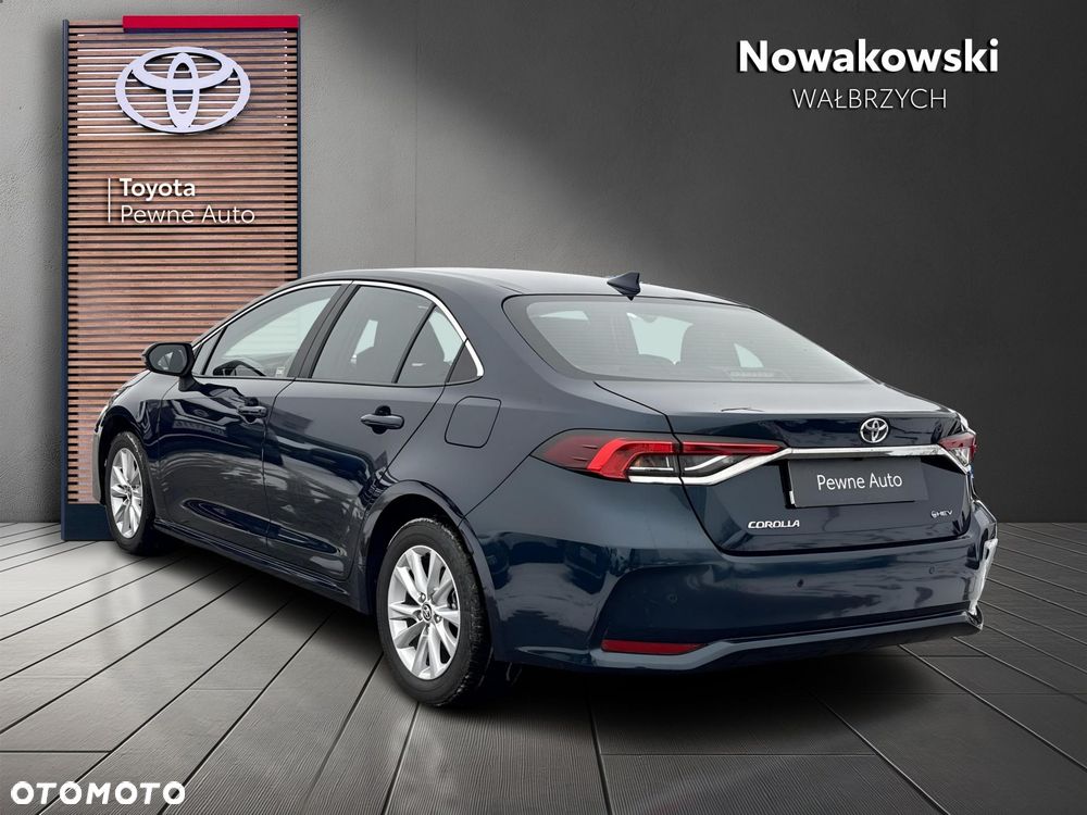 Toyota Corolla 1.8 Hybrid Comfort - 5