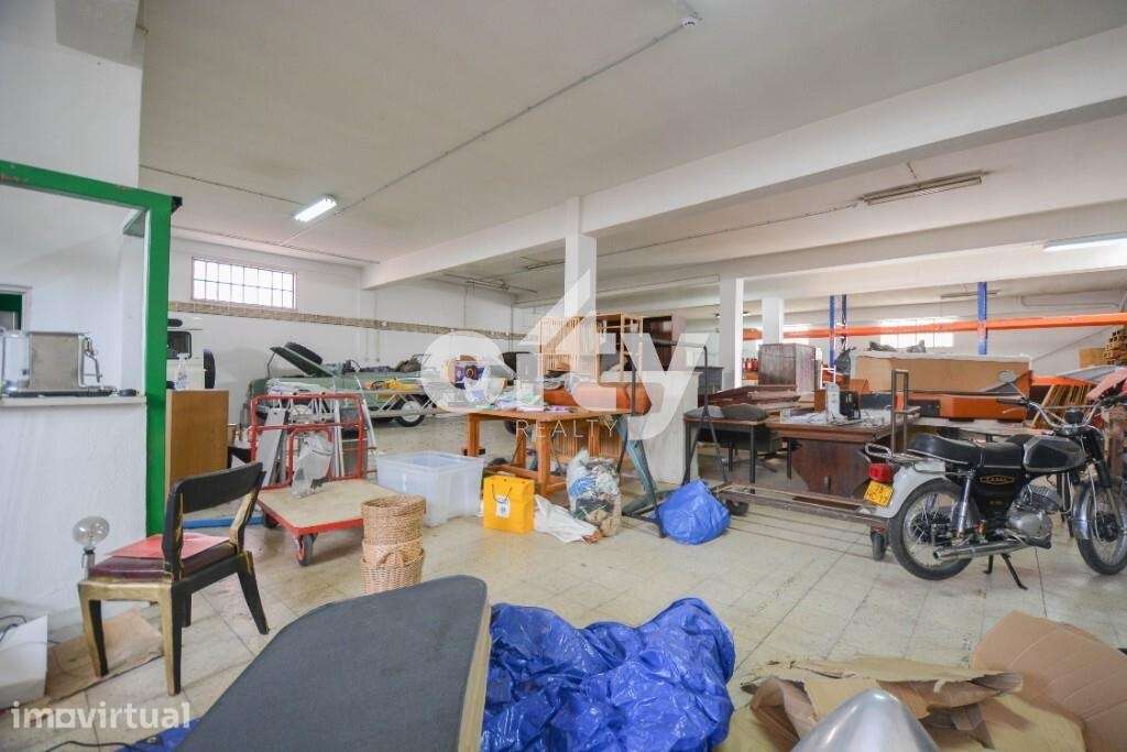 INVESTIMENTO - PRÉDIO EM ODIVELAS - VALE GRANDE - PONTINHA - Grande imagem: 5/27