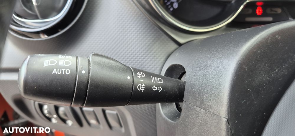 Renault Captur (ENERGY) TCe 90 LIMITED - 24