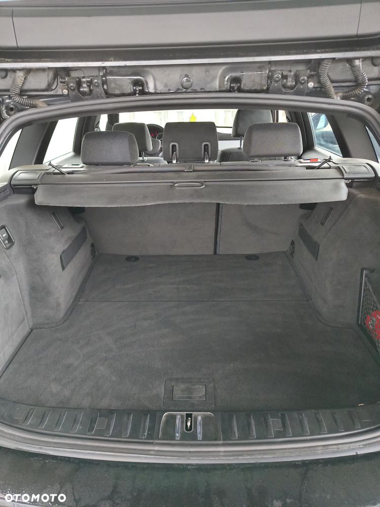BMW Seria 3 318i Edition Sport - 17