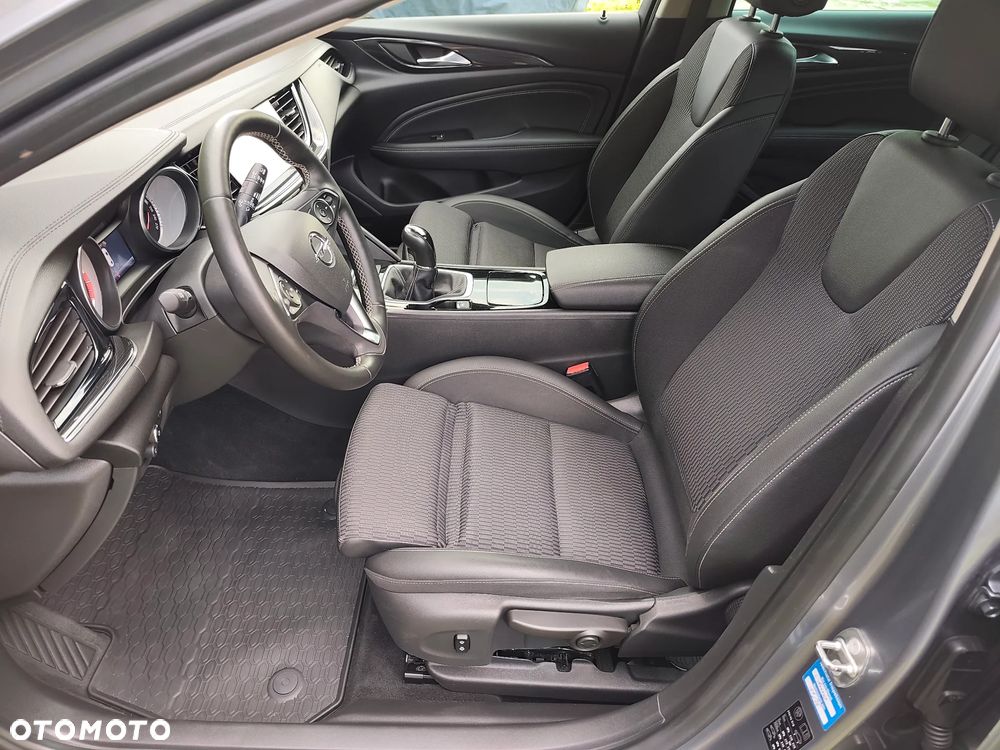 Opel Insignia 1.5 T Innovation S&S - 13