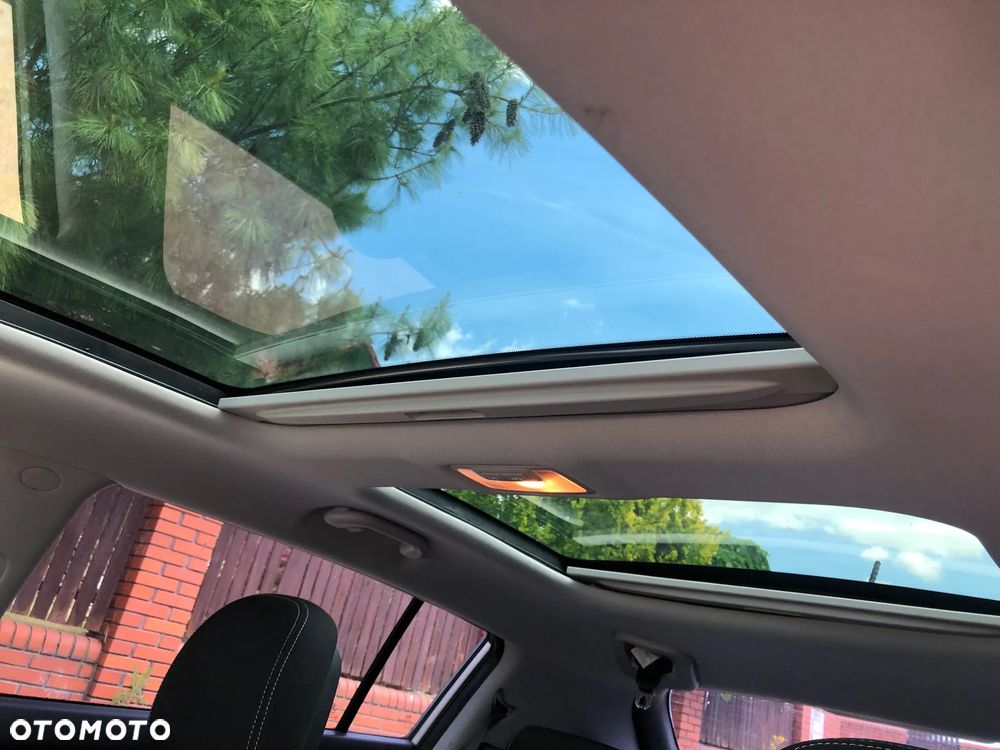 Kia Sportage 2.0 XL 2WD - 11
