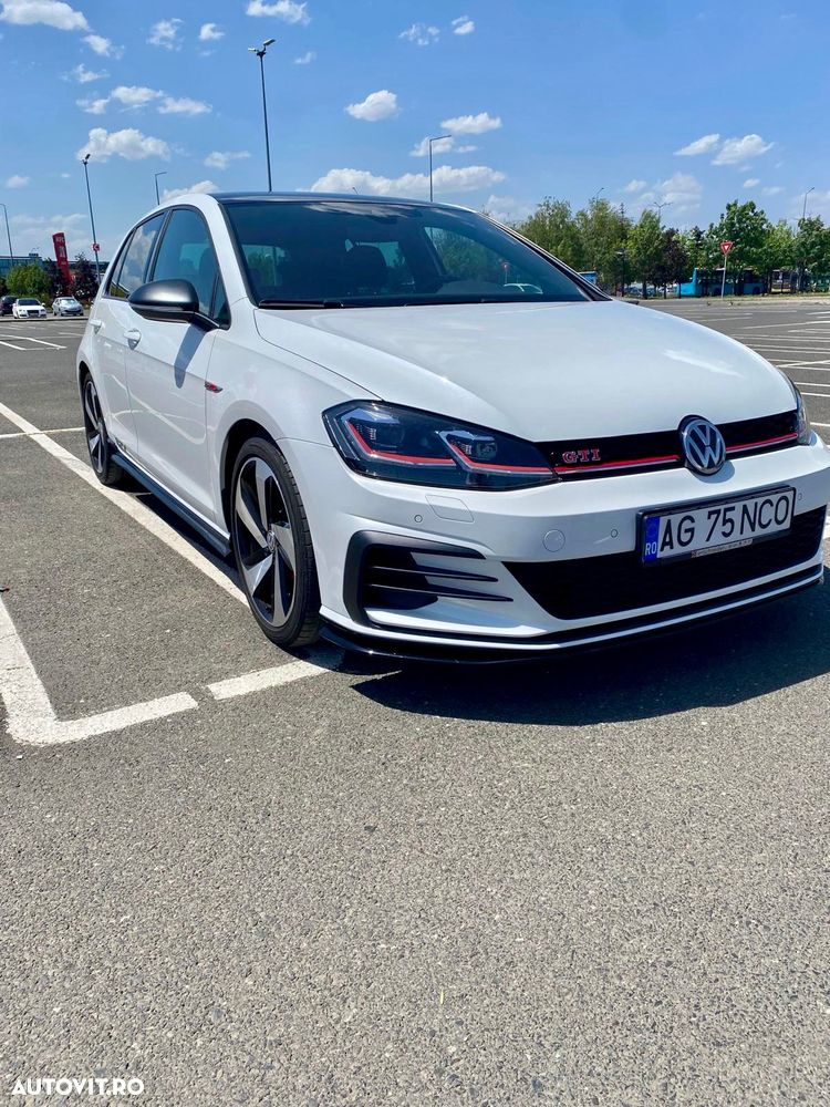 Volkswagen Golf GTI TCR 2.0 TSI OPF DSG - 1