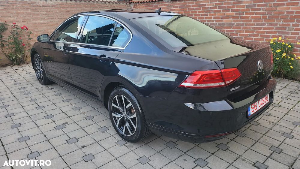 Volkswagen Passat - 21