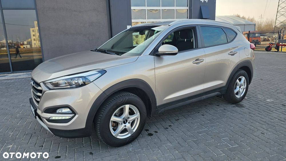 Hyundai Tucson 1.6 GDi 2WD Trend - 28