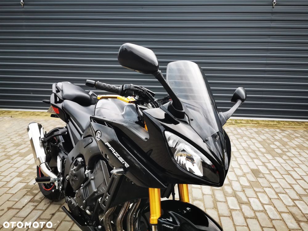 Yamaha FZ8 - 24