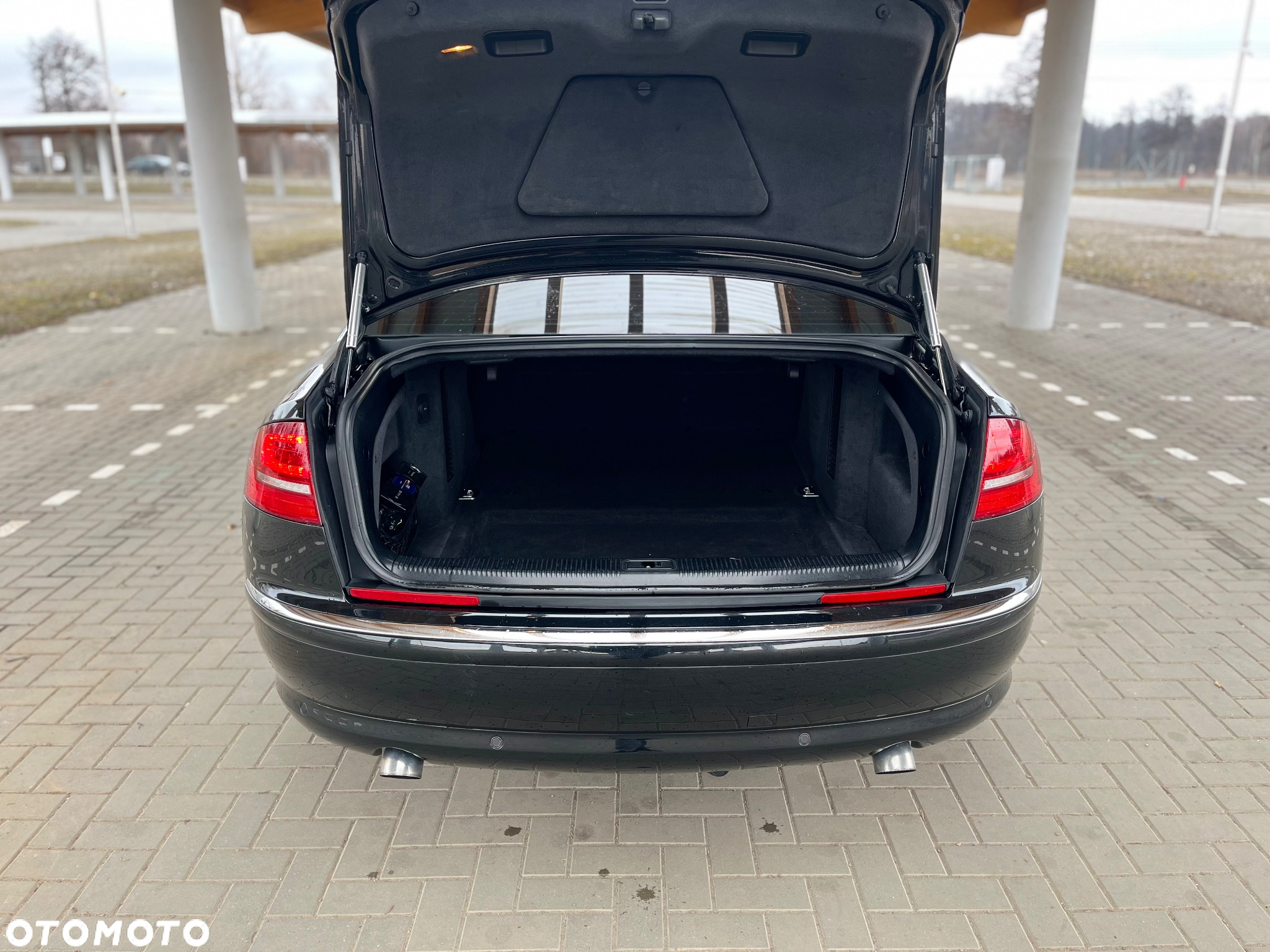 Audi A8 4.2 TDI Quattro - 8