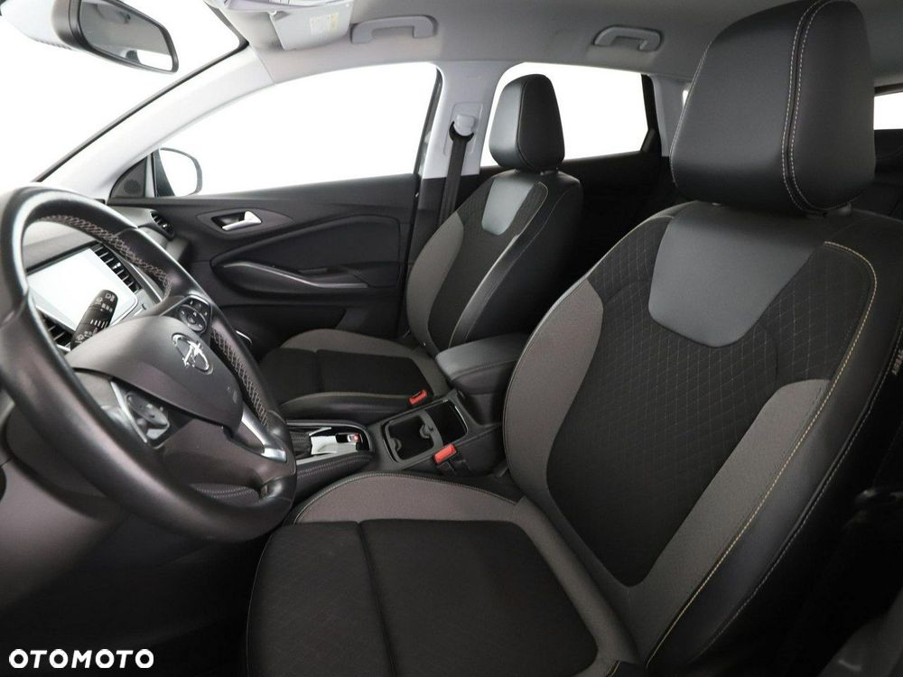 Opel Grandland X 1.2 T GPF Design Line S&S - 14