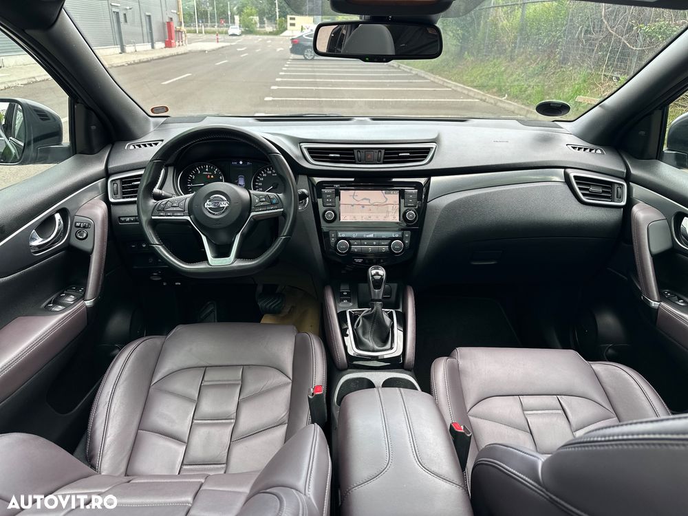 Nissan Qashqai 1.3 DIG-T TEKNA+ - 33
