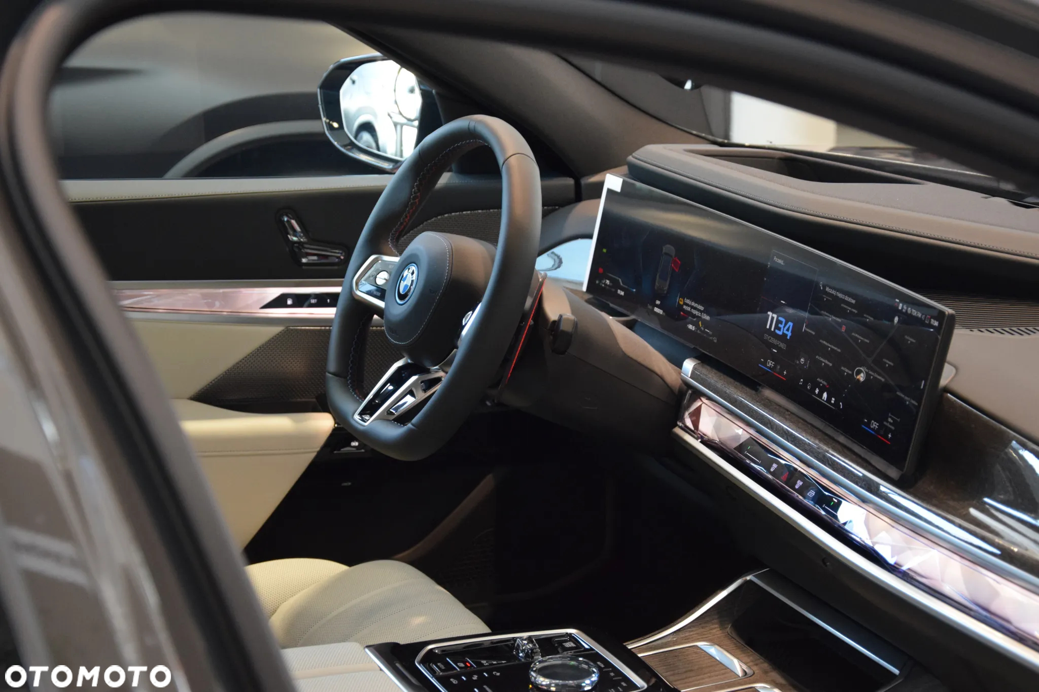 BMW Seria 7 - 17