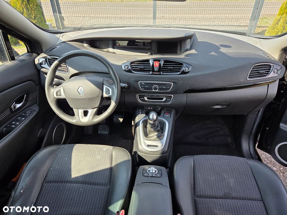 Renault Grand Scenic - 9