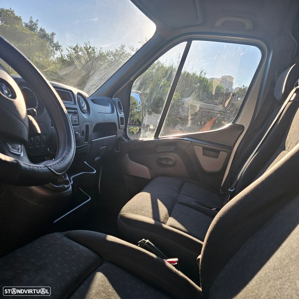Opel movano Longa A/C - 17