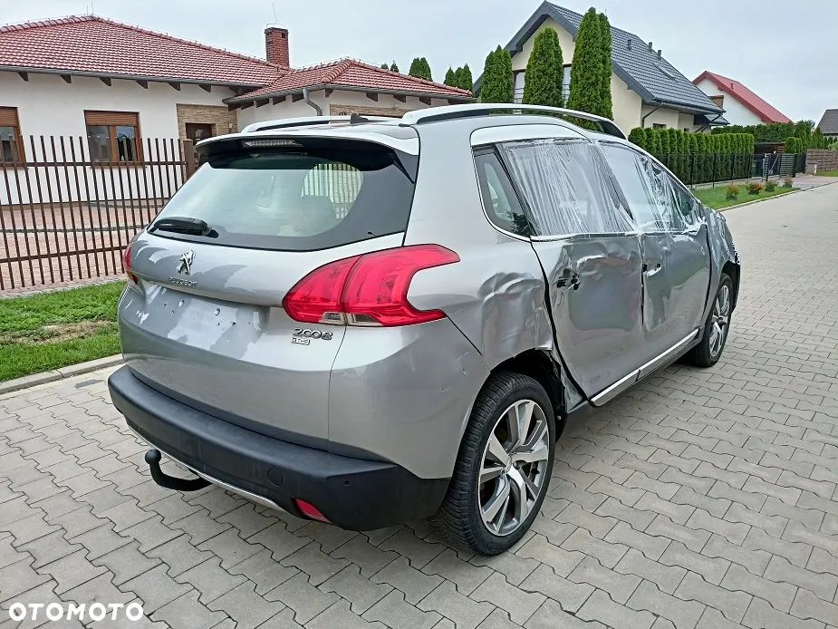 Peugeot 2008 1.2 Pure Tech GPF Crossway S&S - 5