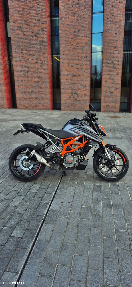 KTM Duke 125 - 1