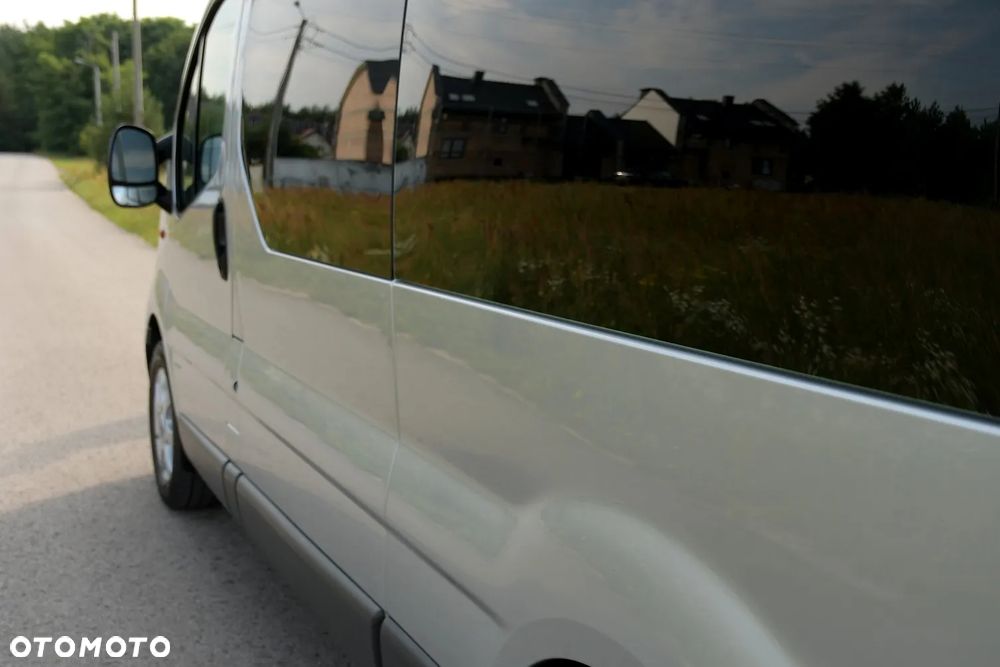 Opel Vivaro Life Cosmo L2H1 - 18