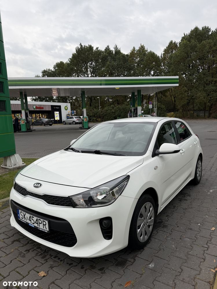 Kia Rio - 3