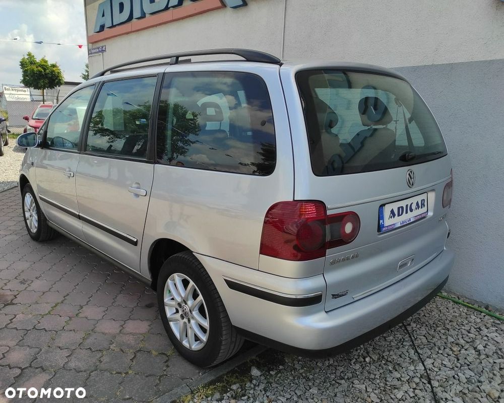 Volkswagen Sharan - 4