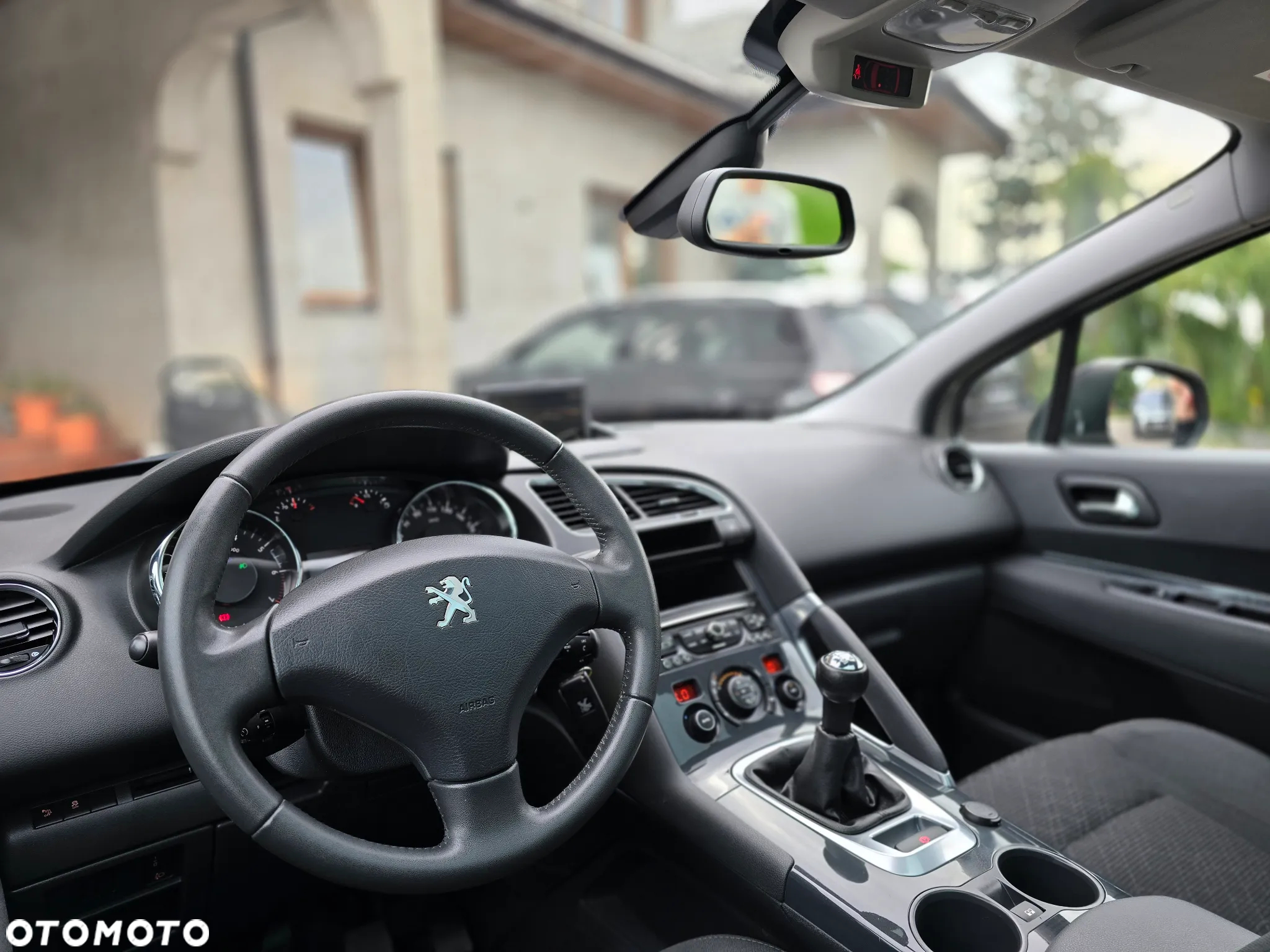 Peugeot 3008 - 24