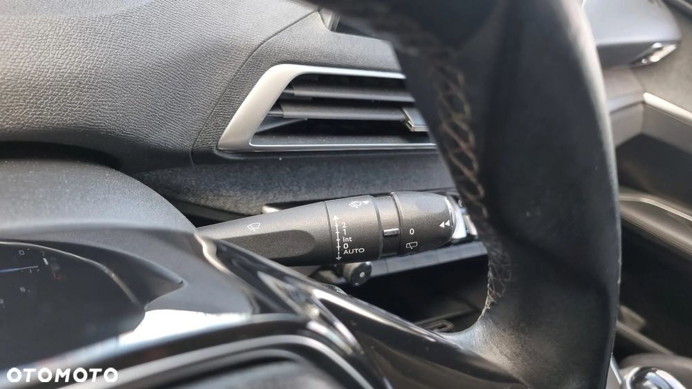 Peugeot 3008 BlueHDi 150 Stop & Start Allure - 21