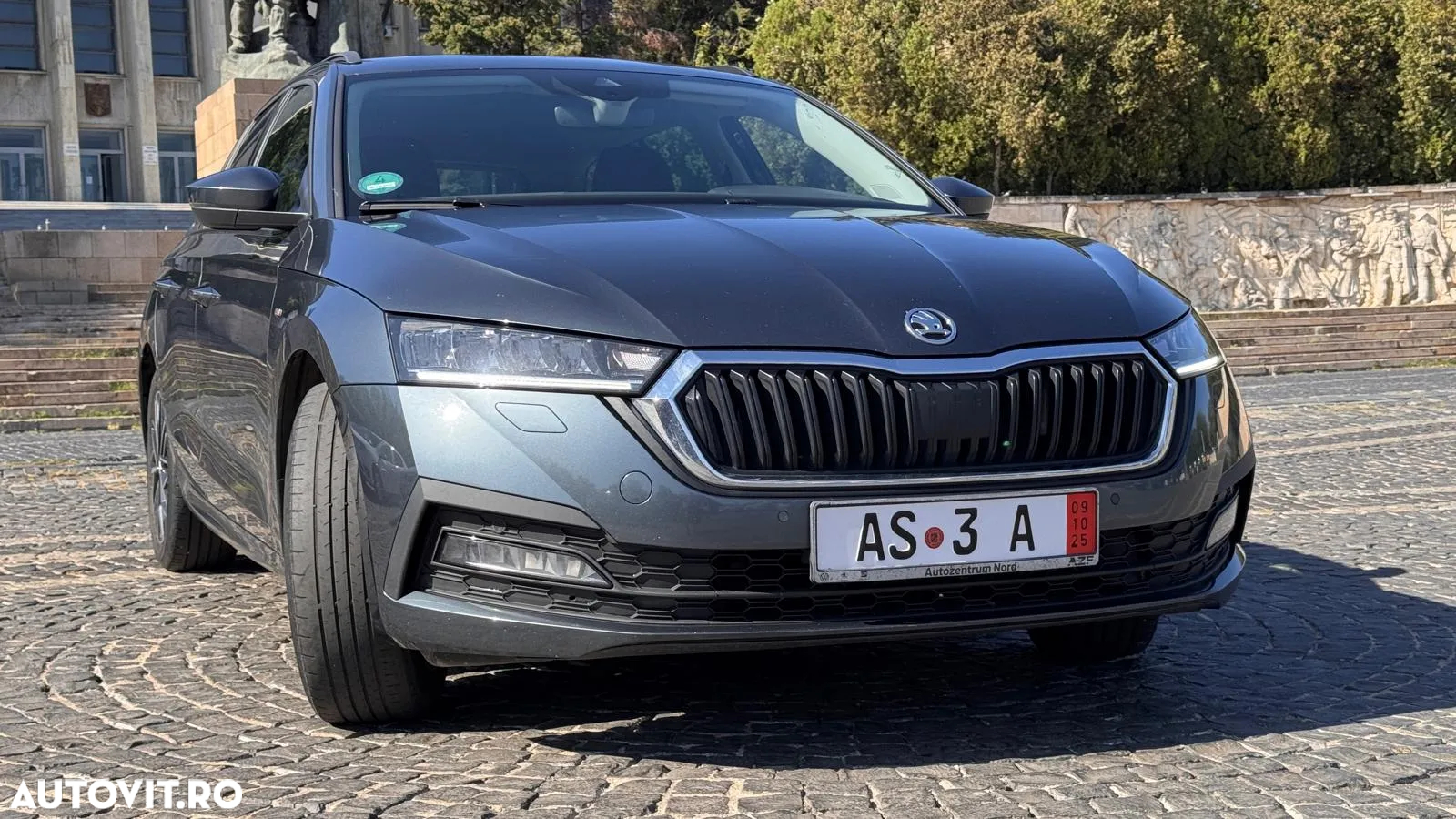 Skoda Octavia Combi 2.0 TDI DSG Clever - 20
