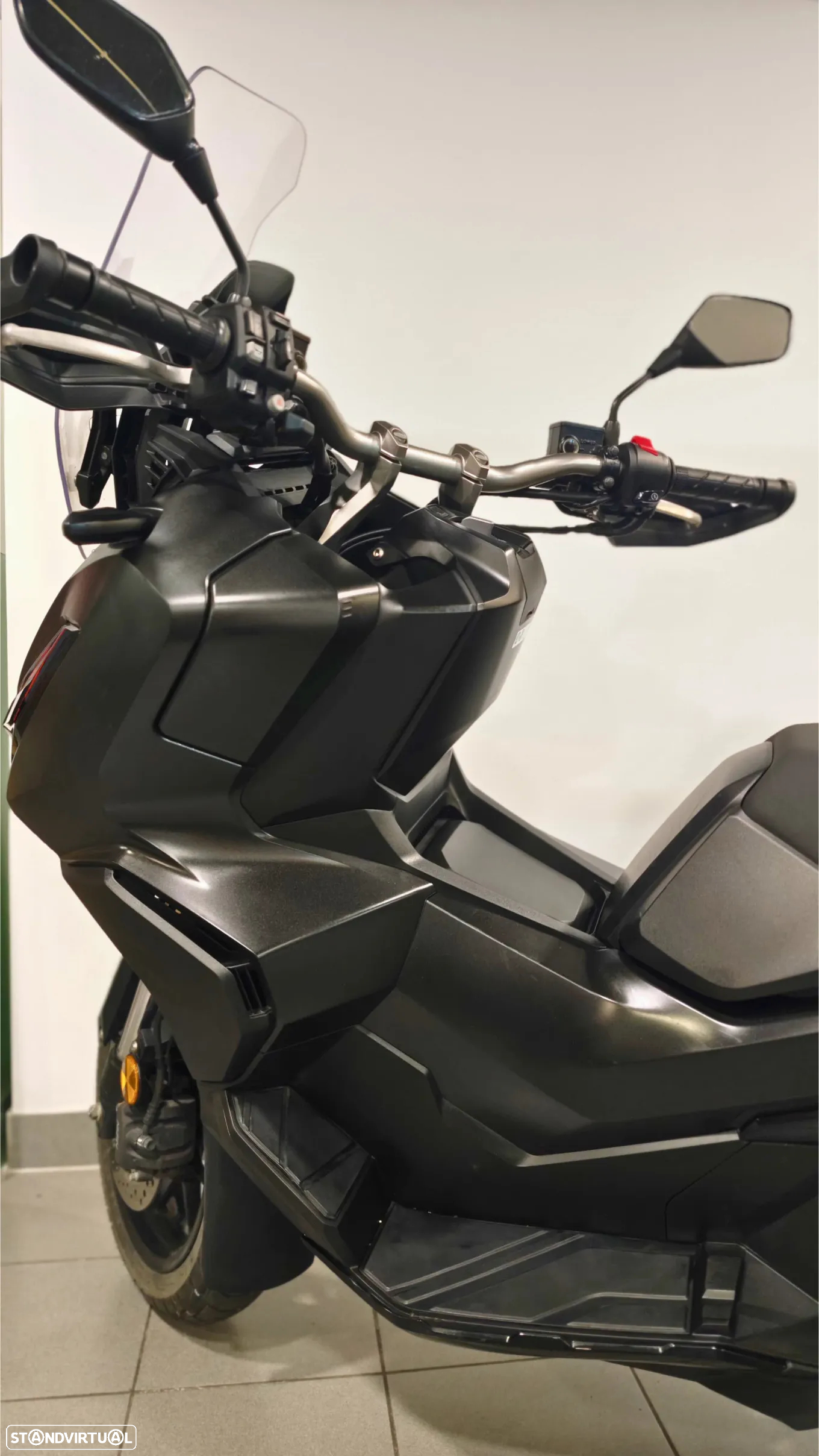 Honda ADV 350 - 13