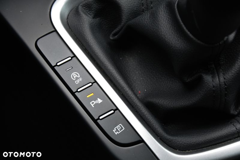 Kia Ceed 1.5 T-GDI L - 26