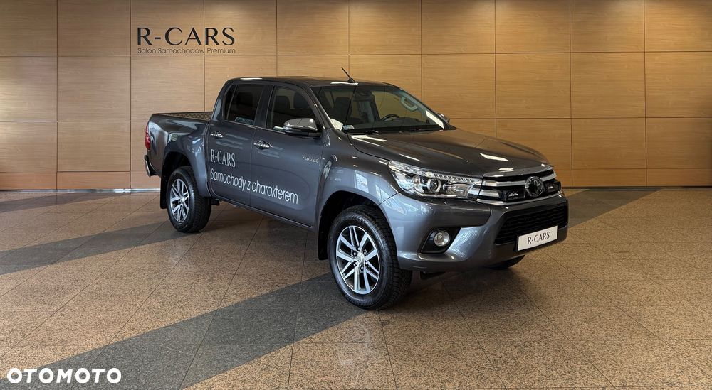 Toyota Hilux 2.4 D-4D Double Cab SR 4x4 - 1
