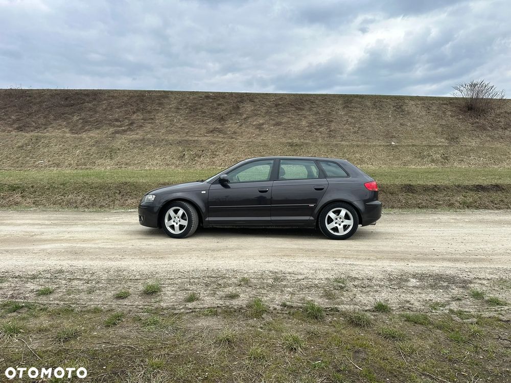 Audi A3 Sportback - 5