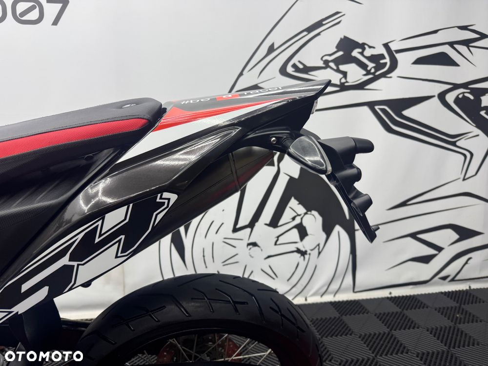 Aprilia SX - 15