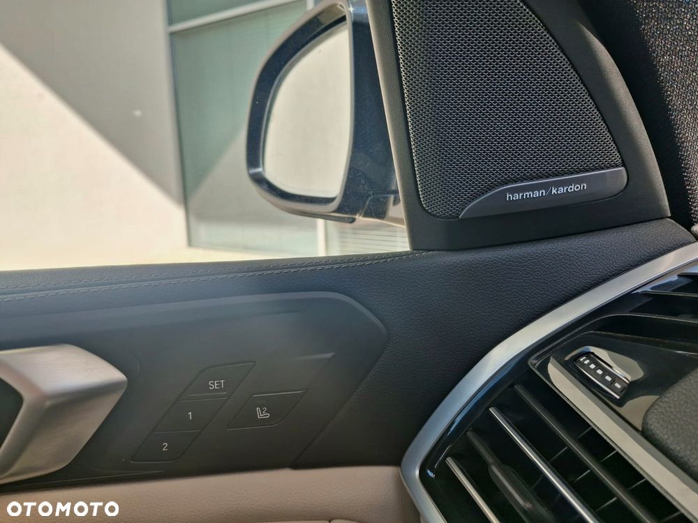 BMW X5 xDrive40d - 9