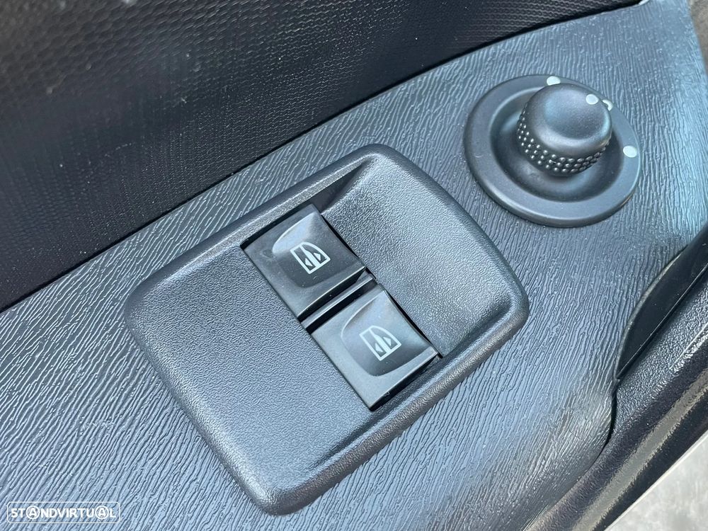 Renault Kangoo 1.5 dCi Longa IVA Dedutível - 20