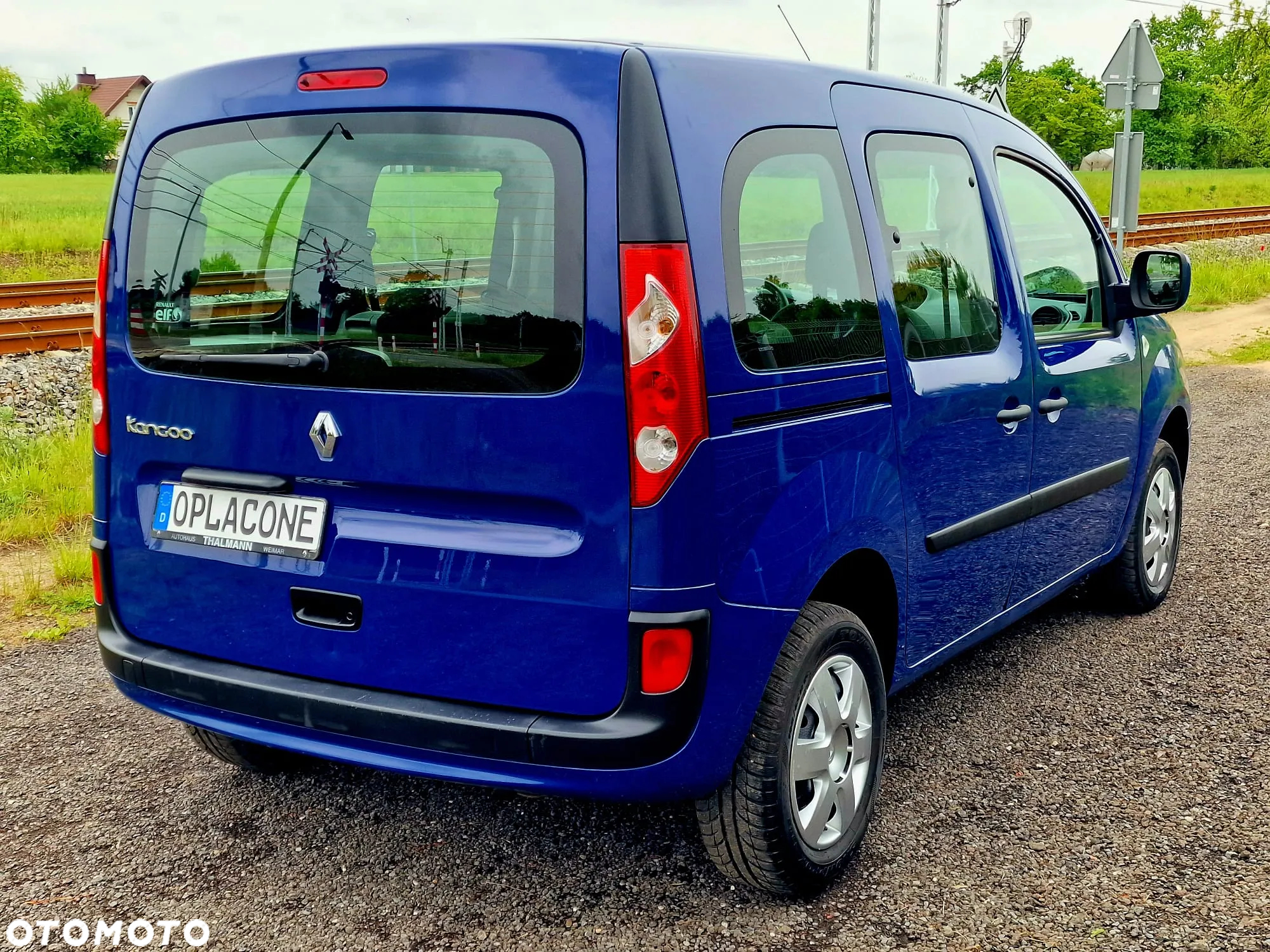 Renault Kangoo 1.6 8V 90 Happy Family - 4