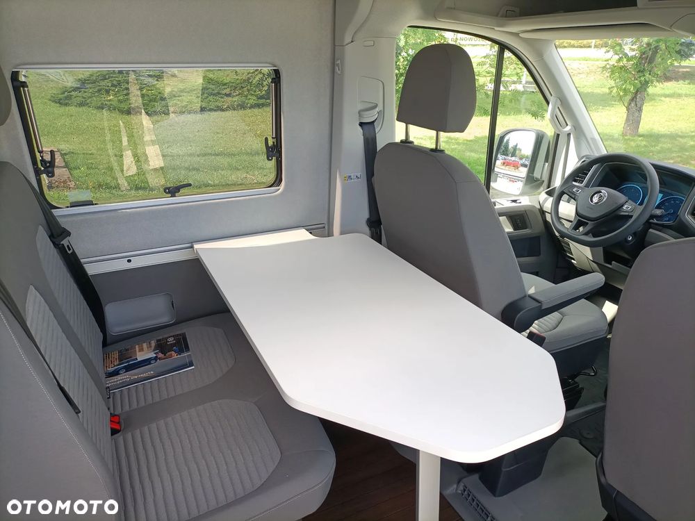 Volkswagen Grand California - 11