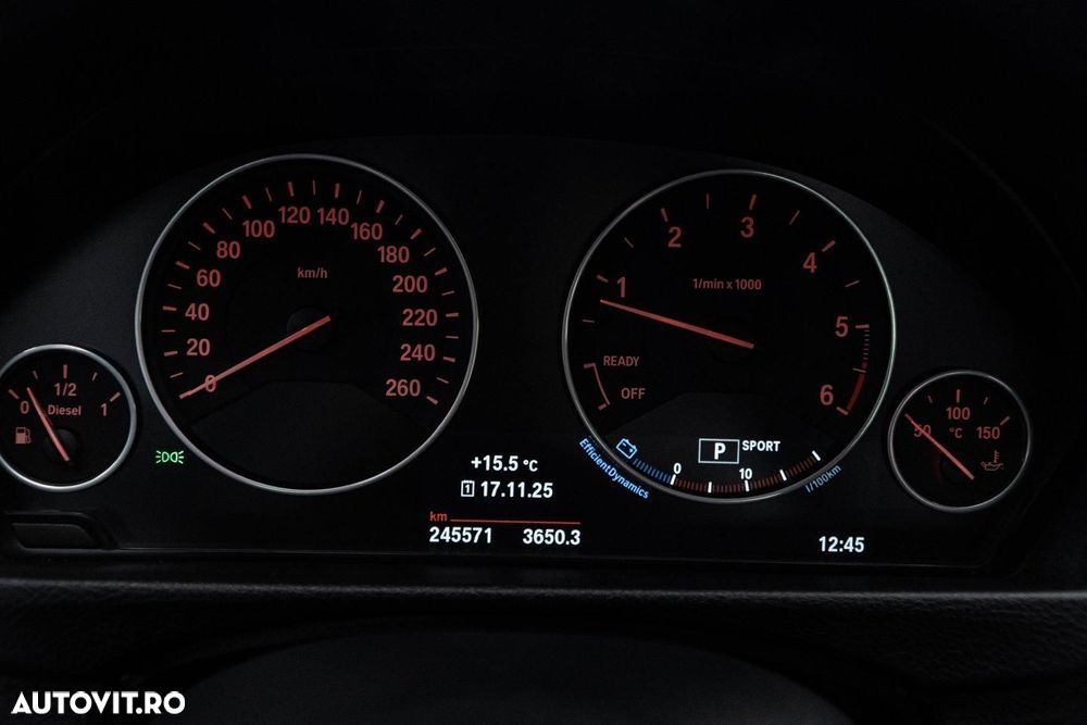 BMW Seria 3 318d Aut. Advantage - 40