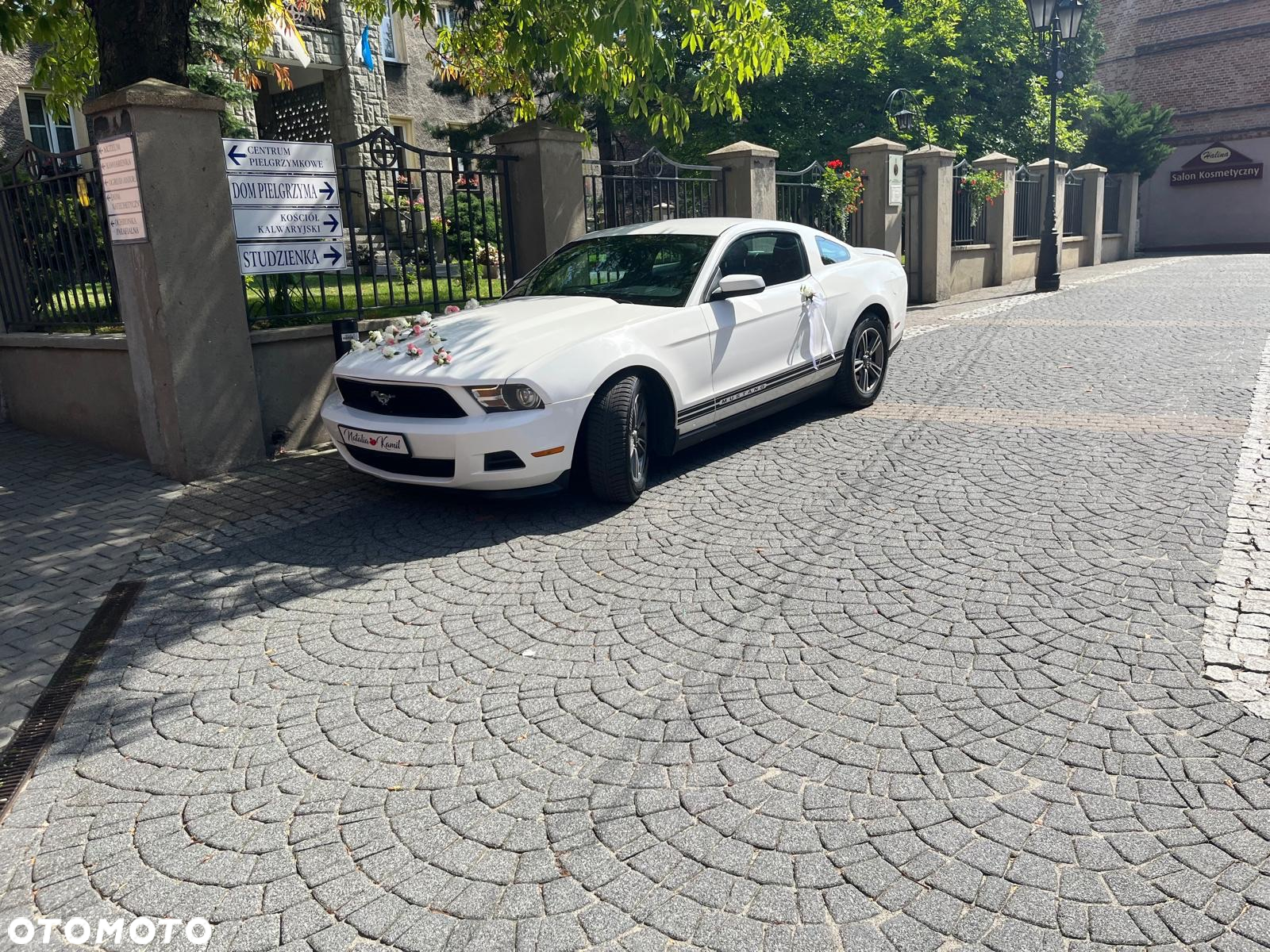 Ford Mustang 3.7 V6 Premium - 16