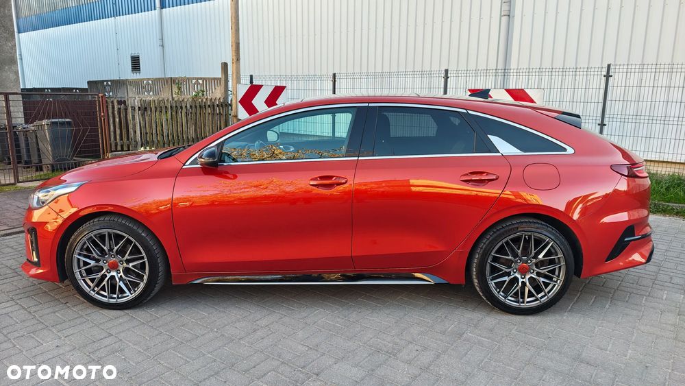Kia ProCeed 1.5 T-GDI DCT7 OPF (48V Mild Hybrid) GT Line - 13