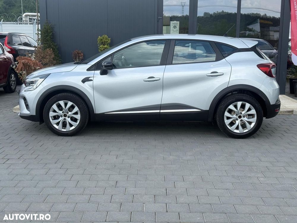 Renault Captur - 3