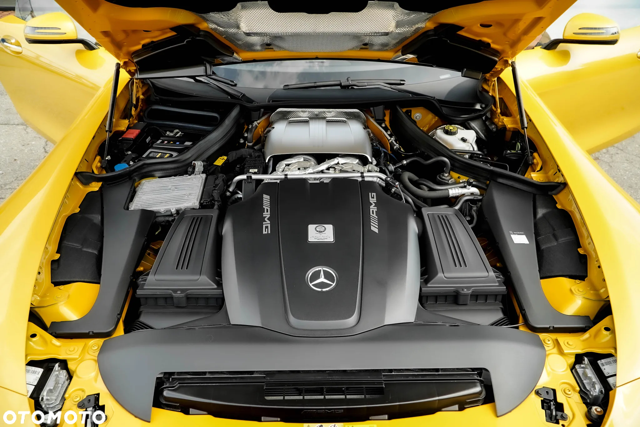 Mercedes-Benz AMG GT S Coupe Speedshift 7G-DCT - 33