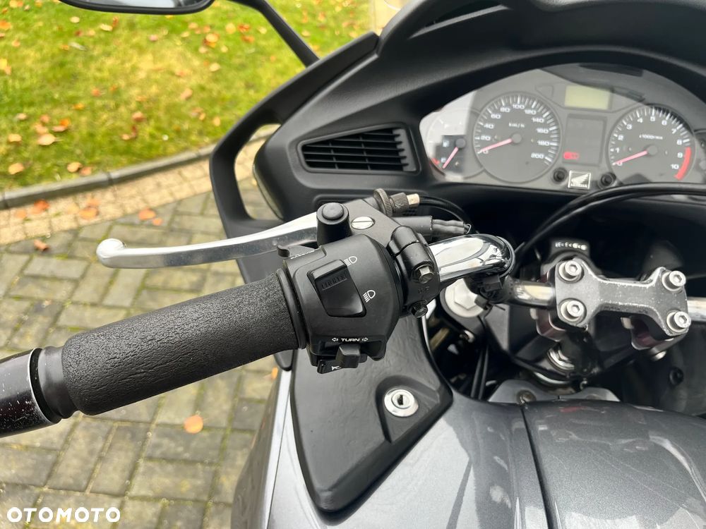 Honda Deauville - 17