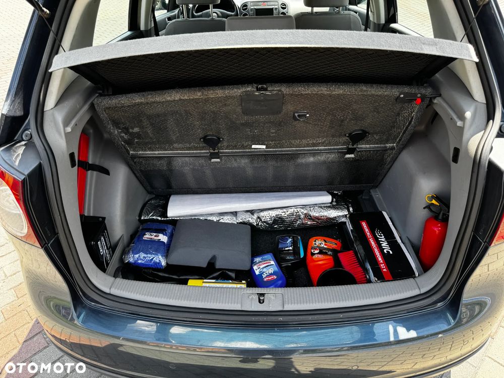 Volkswagen Golf Plus - 16