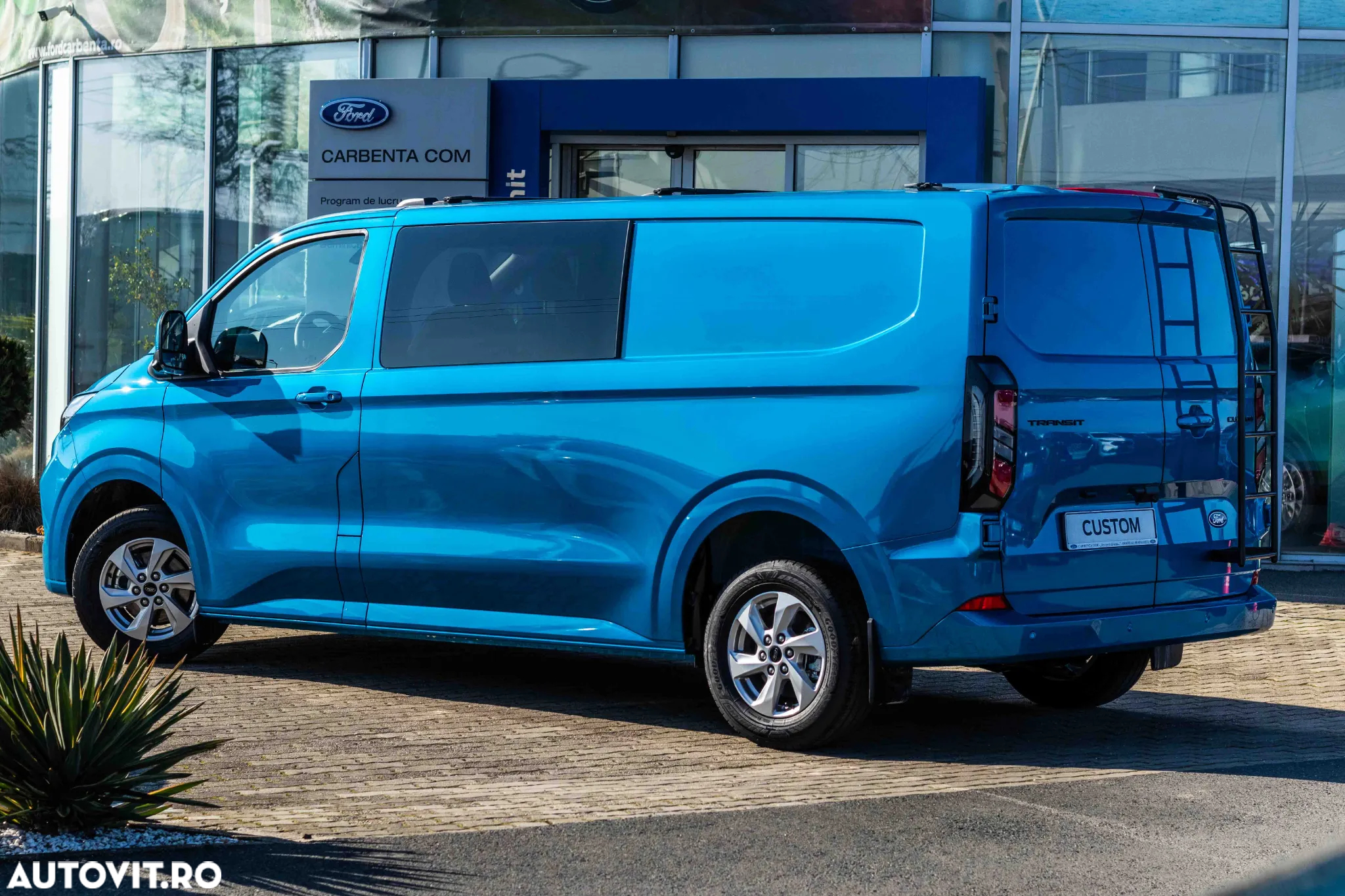 Ford Transit Custom DCIV 320L 2.0 EcoBlue 136 CP 8AT L2H1 FWD Limited - 4