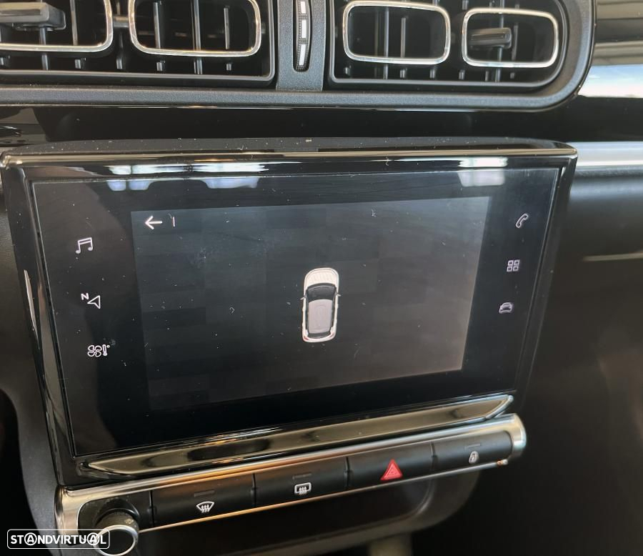 Citroën C3 1.2 PureTech Shine - 16